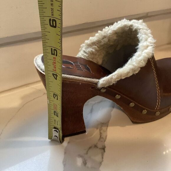 MIA Chunky Brown Leather Clog Sz 7 Faux Fur 90’s - Picture 8 of 9